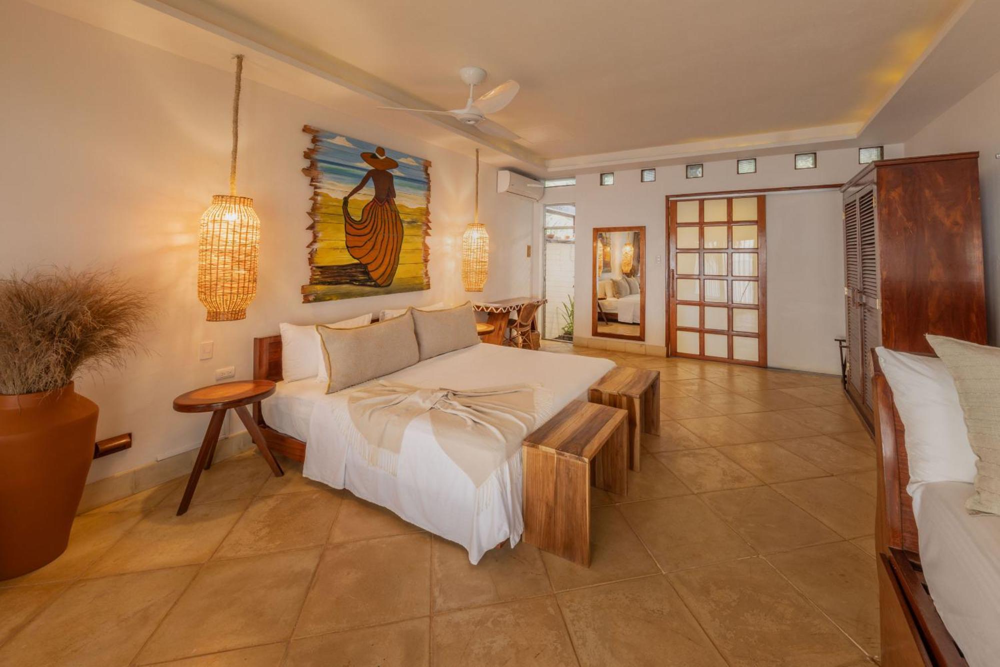 Yemaya Reefs, A Small Luxury Hotel Литтл-Корн-Айленд Экстерьер фото