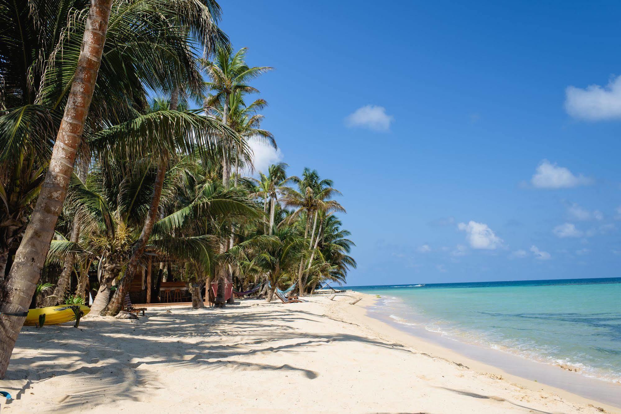 Yemaya Reefs, A Small Luxury Hotel Литтл-Корн-Айленд Экстерьер фото