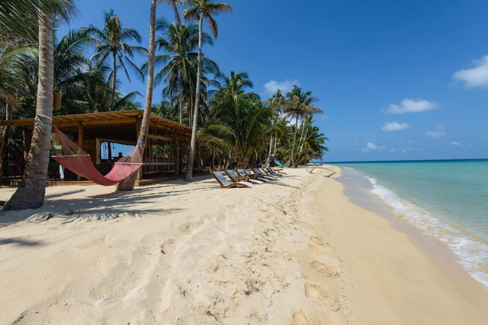 Yemaya Reefs, A Small Luxury Hotel Литтл-Корн-Айленд Экстерьер фото